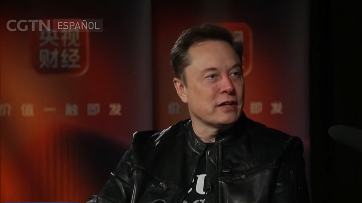 Elon Musk, en la televisión estatal china: “En 20 años podría haber 100.000 millones de robots humanoides”