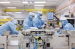 ASML advierte que presionar demasiado a China en chips puede crear un rival propio