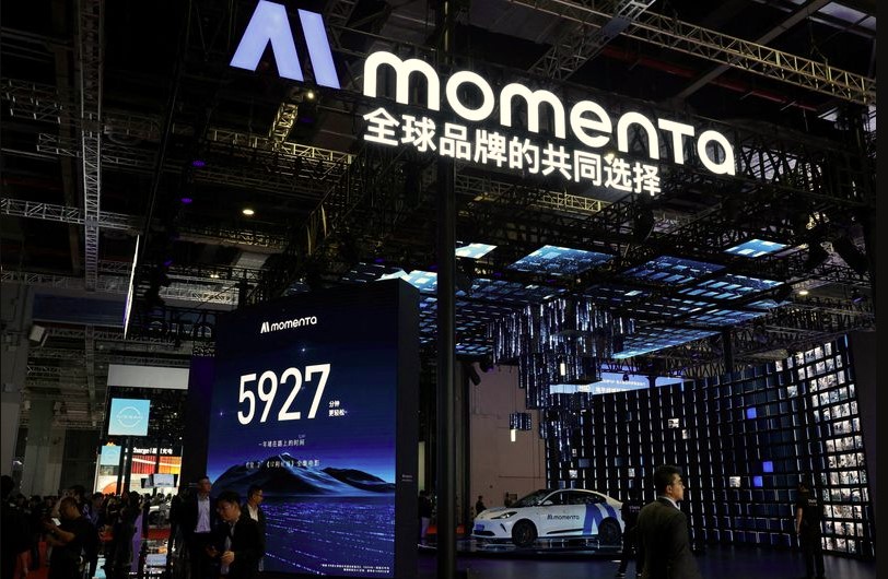 Momenta, respaldada por Mercedes-Benz, quiere miles de robotáxis circulando para 2027 Momenta, respaldada por Mercedes-Benz, quiere miles de robotáxis circulando para 2027